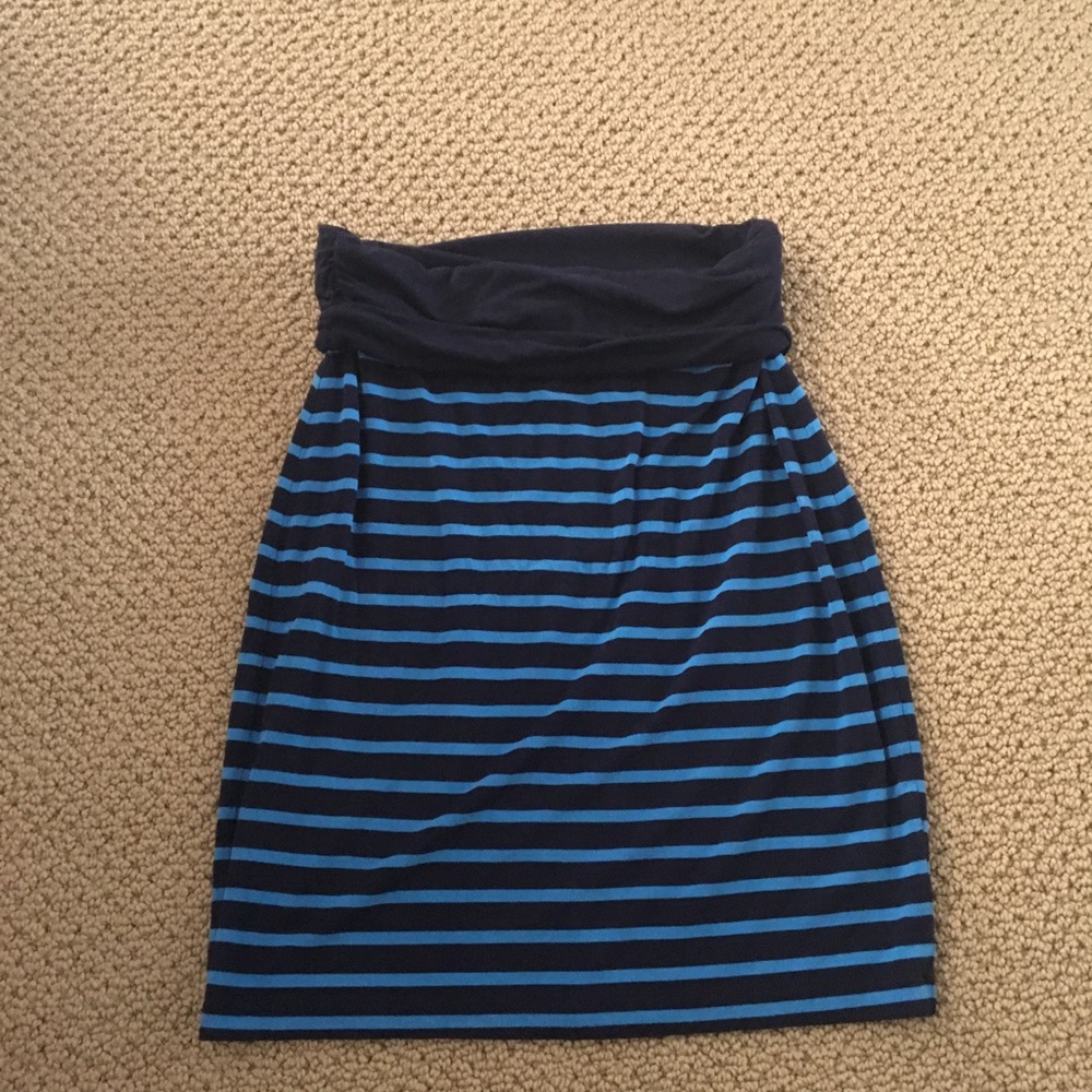 Light blue and navy pencil skirt